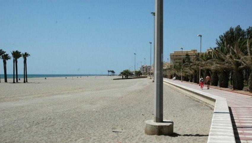 One-Bedroom Flat 200M From The Beach Almeria Exterior photo